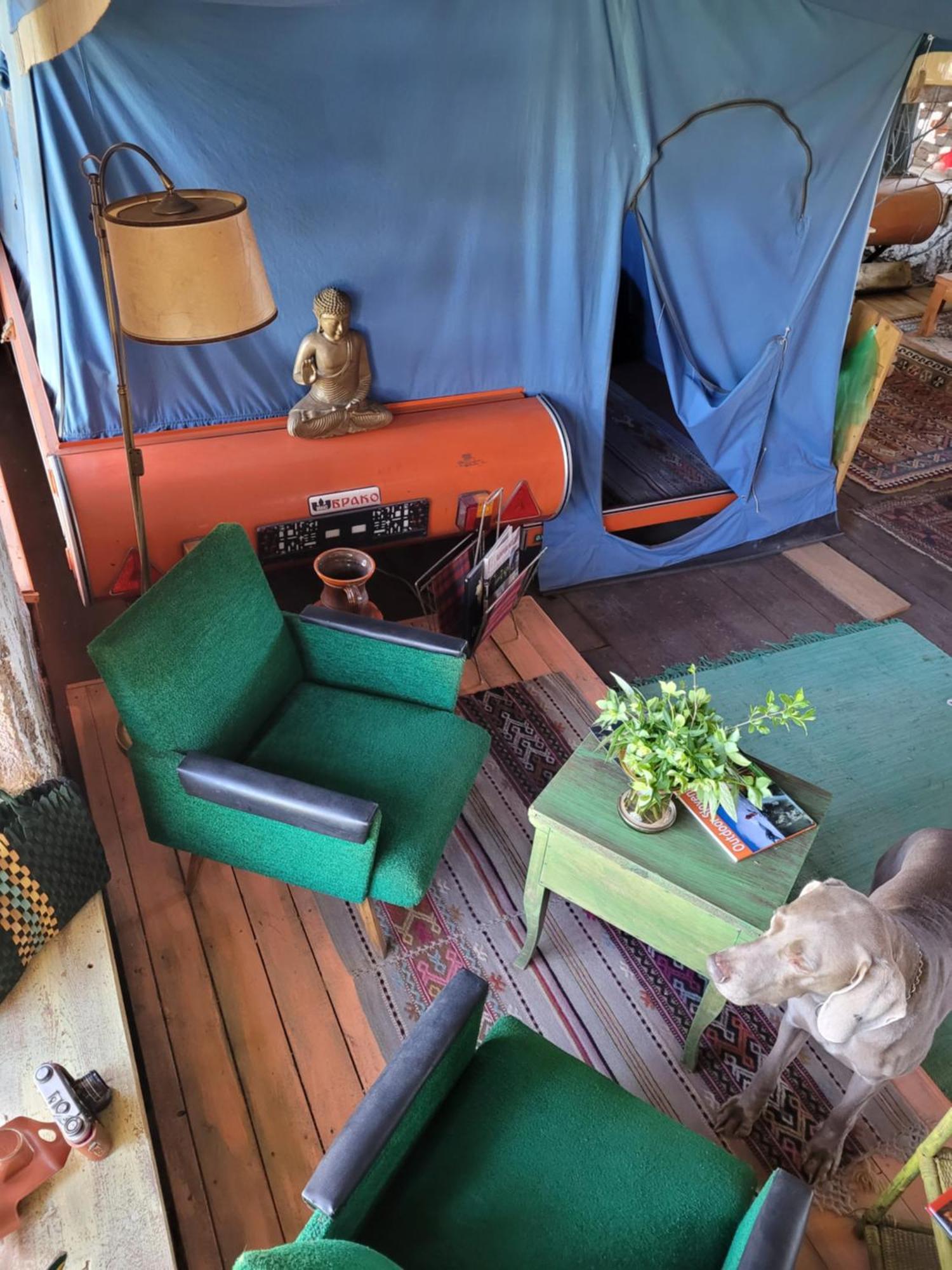 Nomads Glamp Hostel Блед Екстериор снимка